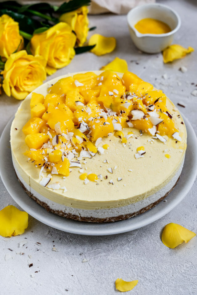 No Bake Mango-Kokos-Käsekuchen | Veganer Cheesecake ohne Backen ...