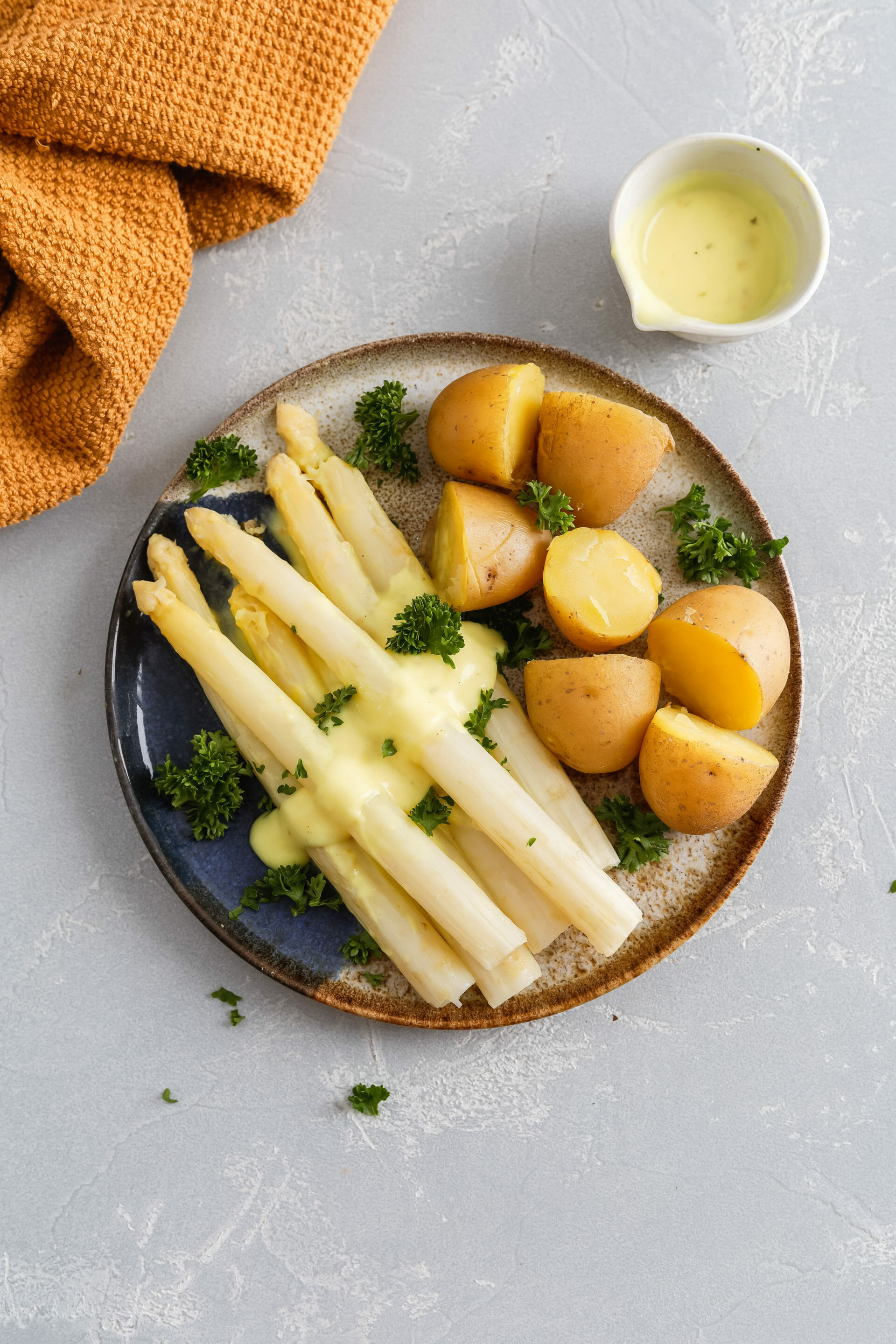 Vegane Sauce Hollandaise (Spargelsauce) byanjushka