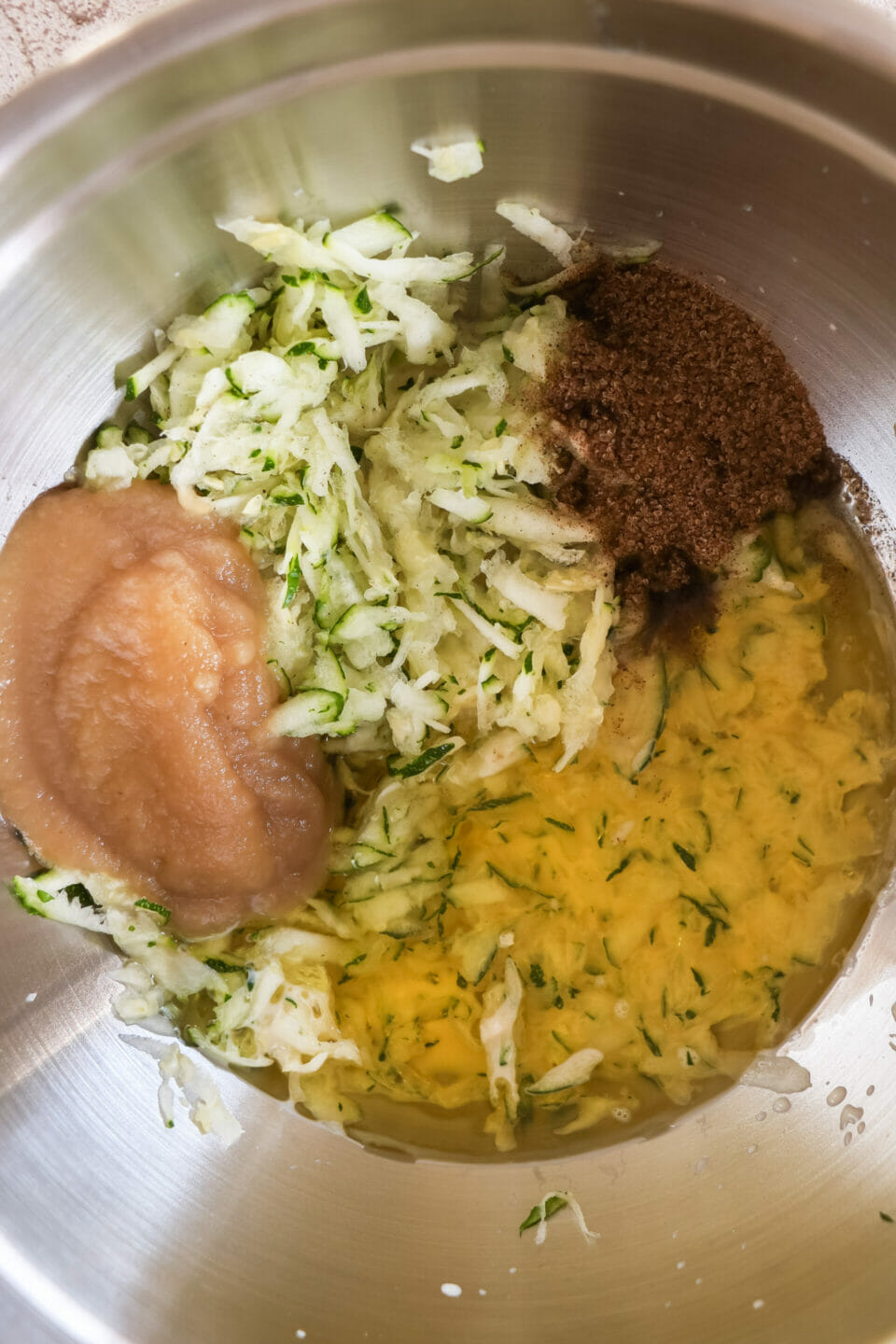 Zucchini-Schoko-Kuchen - vegan & saftig | byanjushka Zucchini-Schoko-Kuchen - vegan & saftig | byanjushka