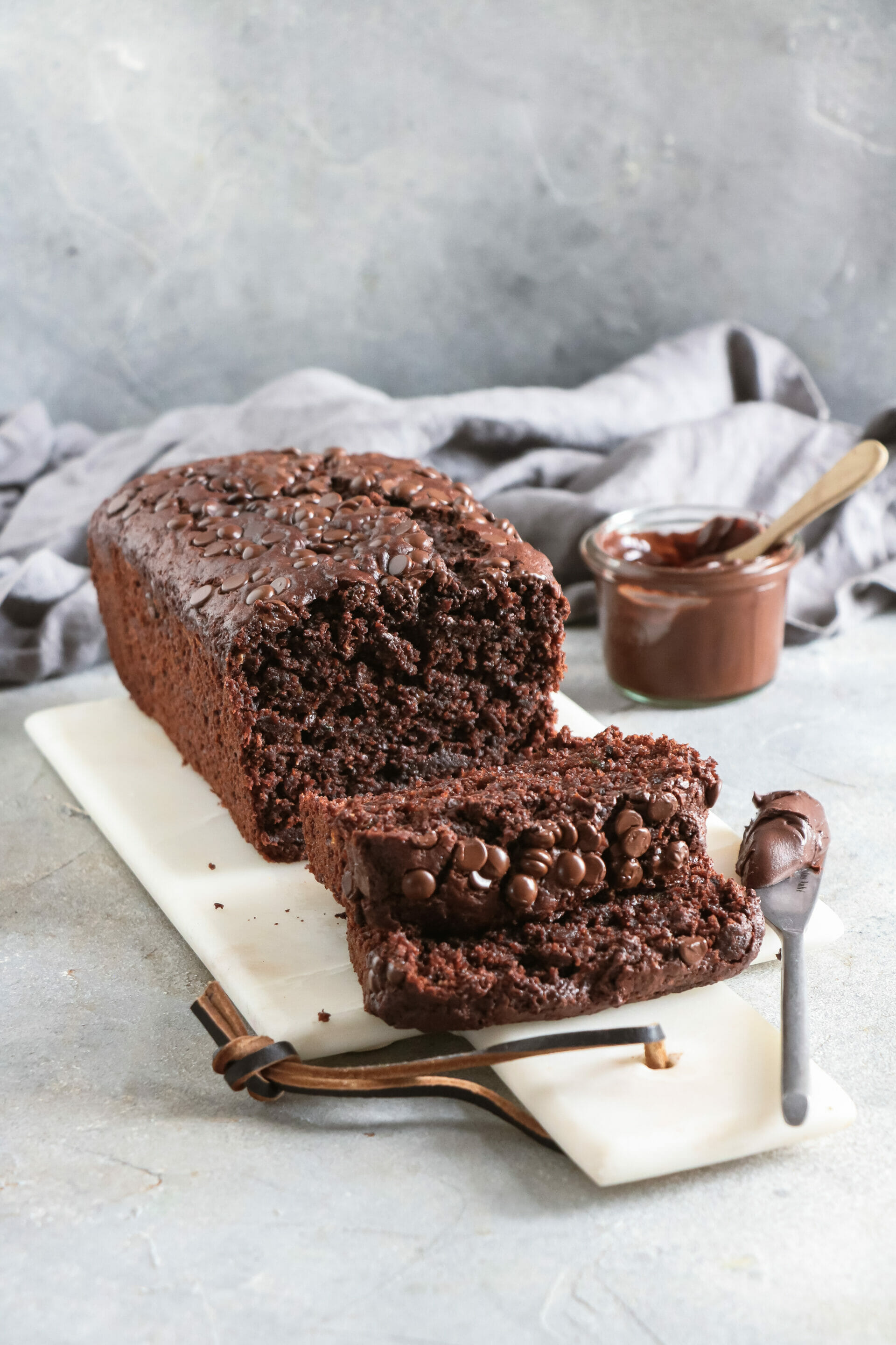 Zucchini-Schoko-Kuchen - vegan &amp; saftig | byanjushka